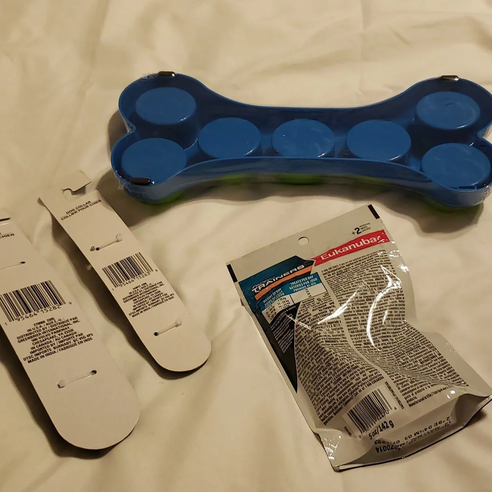 Dog bundle nwt - Picture 2 of 3
